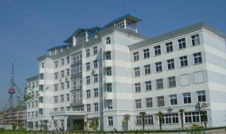 姜堰市励才实验学校